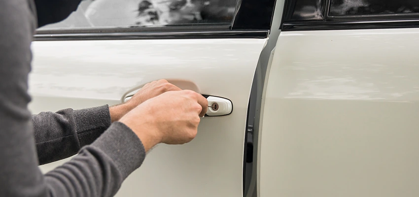 Unlock Car Door Service in Diamond Bar, CA